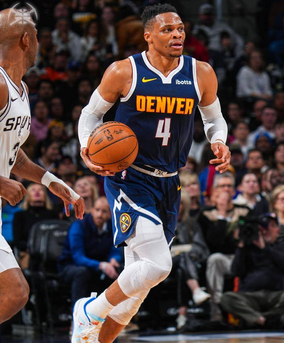 格林，威少，76人！