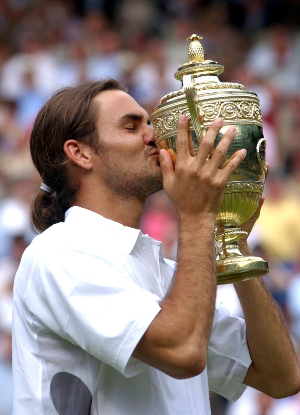 费德勒回归赛场，挺进下一轮首场状态亮眼，澳大利亚队观众沸腾！